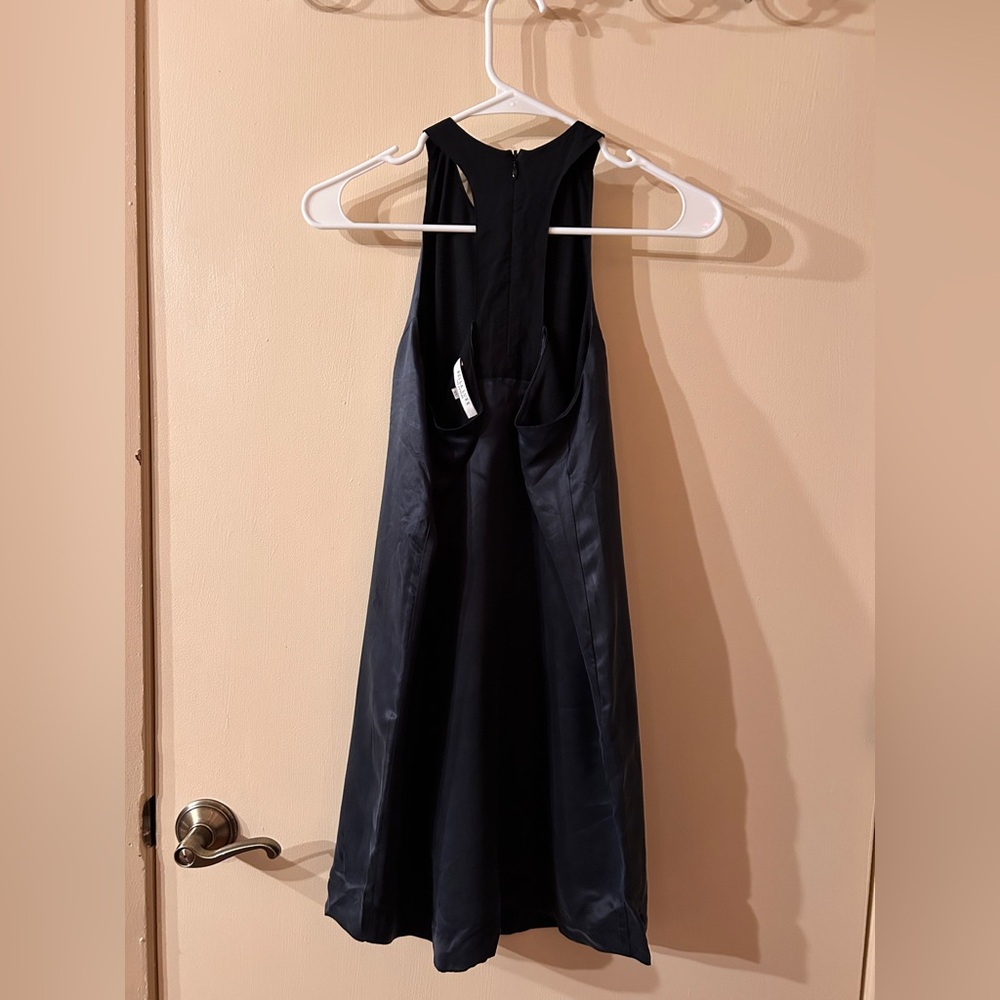 XS Bella Luxx silk/ rayon high neckline mini dress - Picture 2 of 6